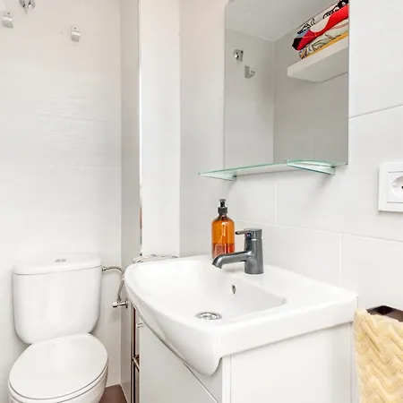 Leonalba House Private Private Rooftop Private Pool Private Andalusian Courtyard Free Parking Bbq 8 Guests * Κόρδοβα