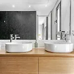 Leonalba House Private Private Rooftop Private Pool Private Andalusian Courtyard Free Parking Bbq 8 Guests Villa *