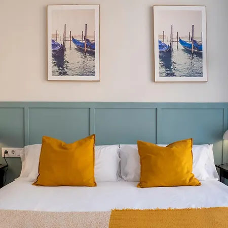 Leonalba House Private Private Rooftop Private Pool Private Andalusian Courtyard Free Parking Bbq 8 Guests *