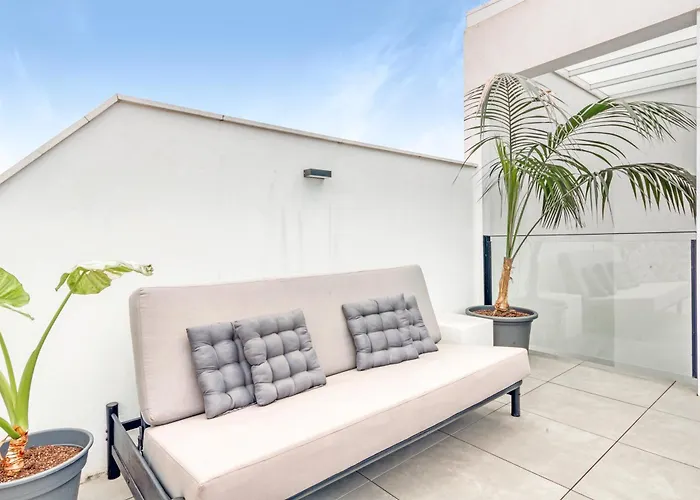 Leonalba House Private Private Rooftop Private Pool Private Andalusian Courtyard Free Parking Bbq 8 Guests *