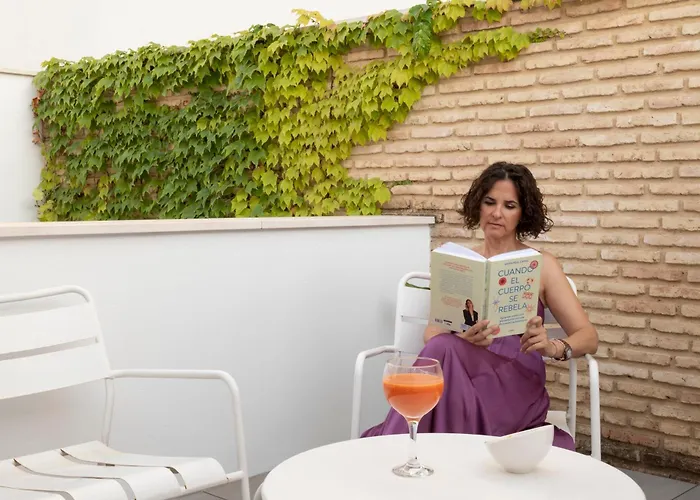 Leonalba House Private Private Rooftop Private Pool Private Andalusian Courtyard Free Parking Bbq 8 Guests Вилла *