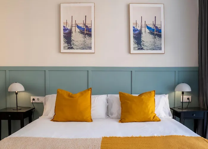 Leonalba House Private Private Rooftop Private Pool Private Andalusian Courtyard Free Parking Bbq 8 Guests *