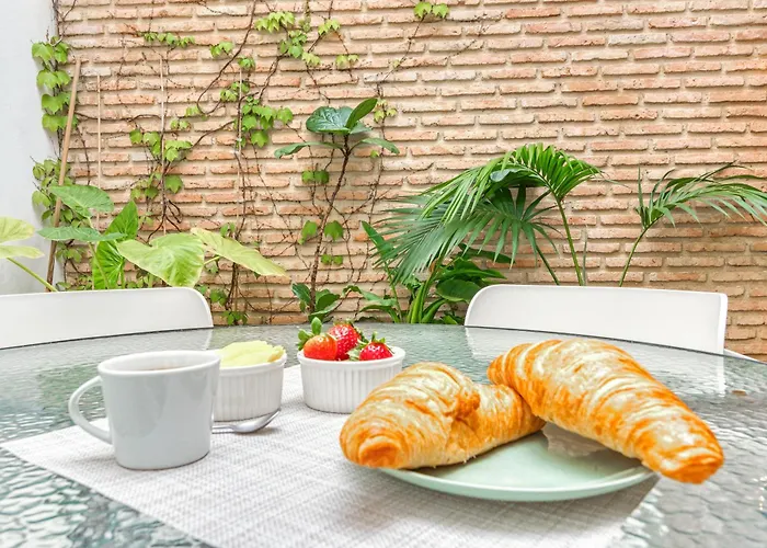 Leonalba House Private Private Rooftop Private Pool Private Andalusian Courtyard Free Parking Bbq 8 Guests Вилла *