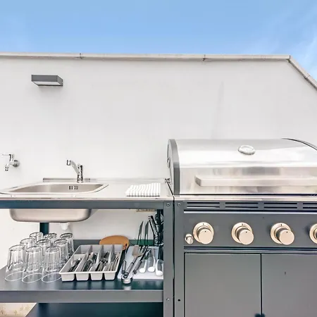 Вилла Leonalba House Private Private Rooftop Private Pool Private Andalusian Courtyard Free Parking Bbq 8 Guests