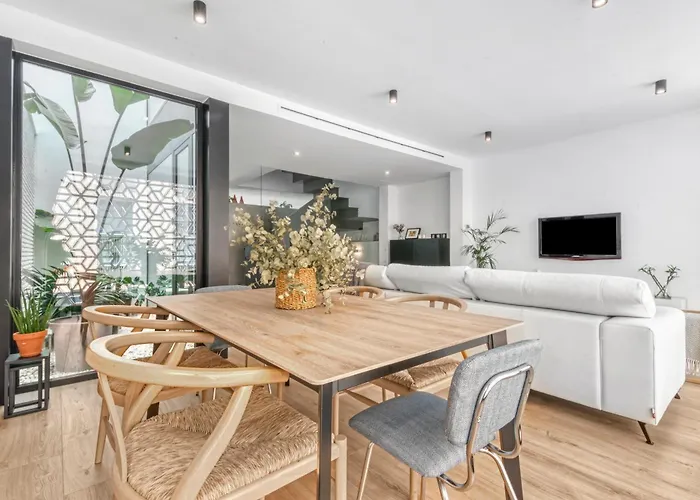 Leonalba House Private Private Rooftop Private Pool Private Andalusian Courtyard Free Parking Bbq 8 Guests Willa *