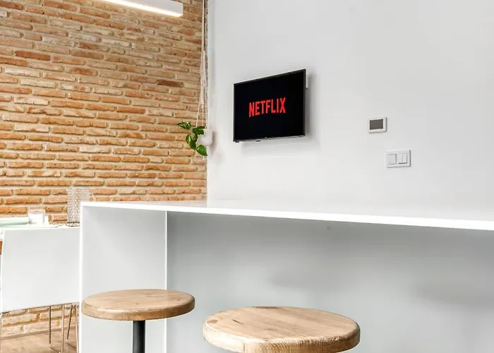 Leonalba House Private Private Rooftop Private Pool Private Andalusian Courtyard Free Parking Bbq 8 Guests Willa